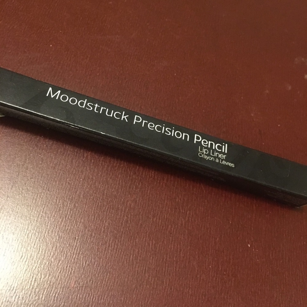 !! LIP LINER 👄 ⭐️