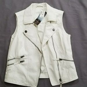 Aeropostle Pretty Little Liars white vest