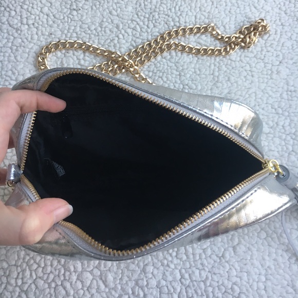 Victoria's Secret purse - Picture 4 of 4