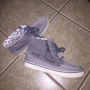 Sperry Hightop Sneakers