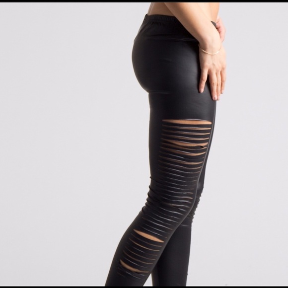 Side Distressed Faux Leather Legging - Picture 5 of 8