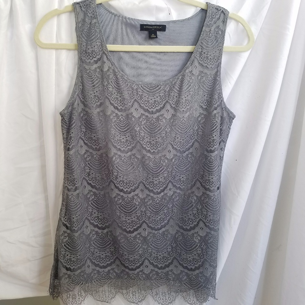 BR Gray lace tank/sleeveless blouse sz XS