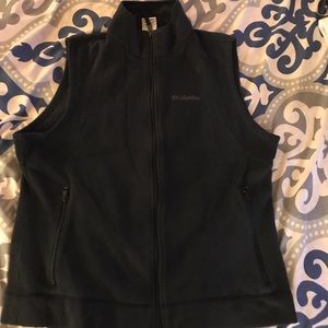 Columbia fleece vest