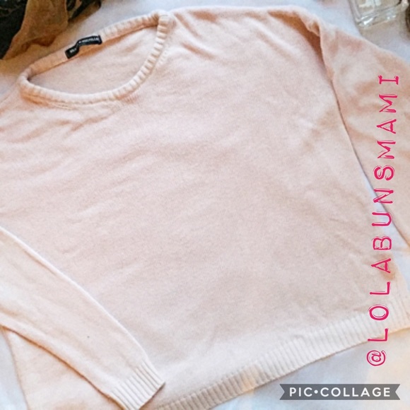  SOLD  Brandy Melville Soft Pink Knit Sweater - Picture 2 of 6
