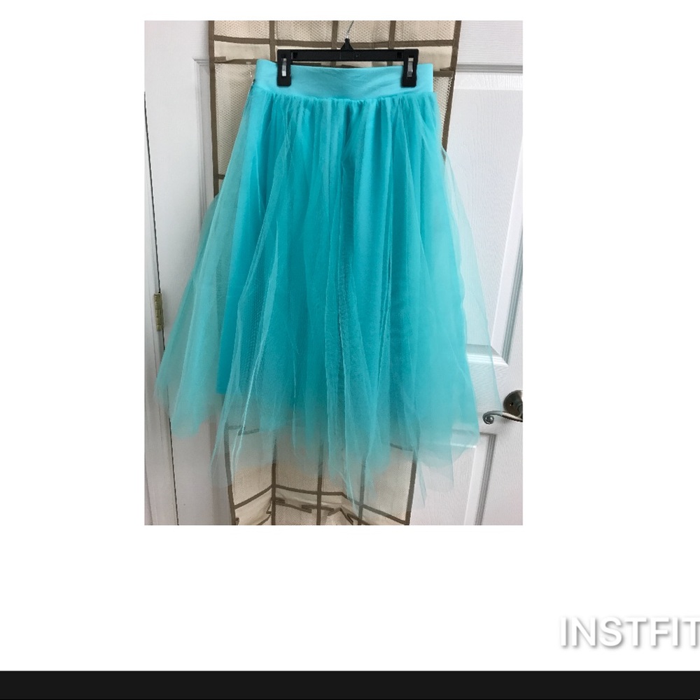 Tulle skirt