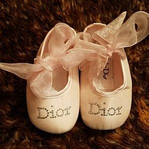 Baby shoes