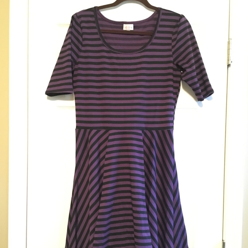 LulaRoe Nicole Dress, Large