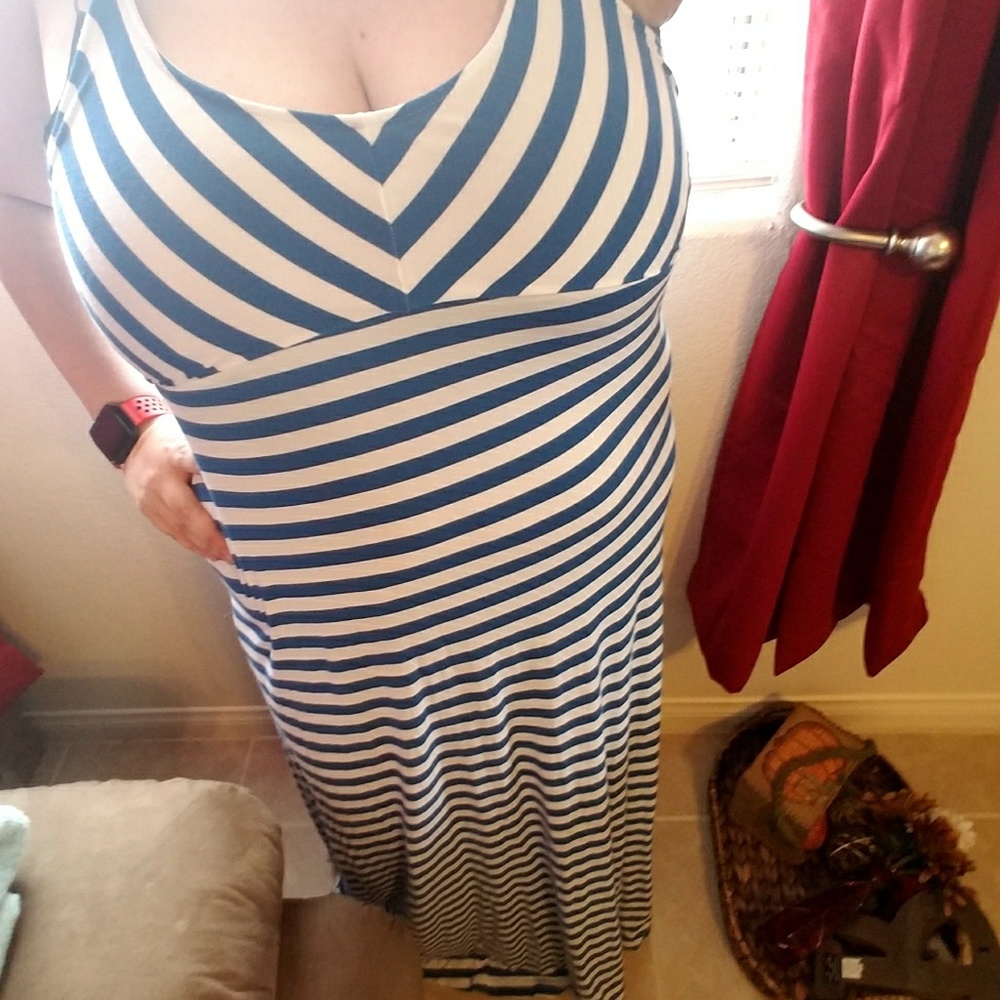 Maxi Dress - Picture 2 of 2