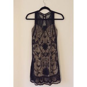 Abercrombie Black Evening Dress (Size Small)