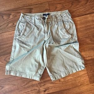 American Eagle Outfitters light army green shorts