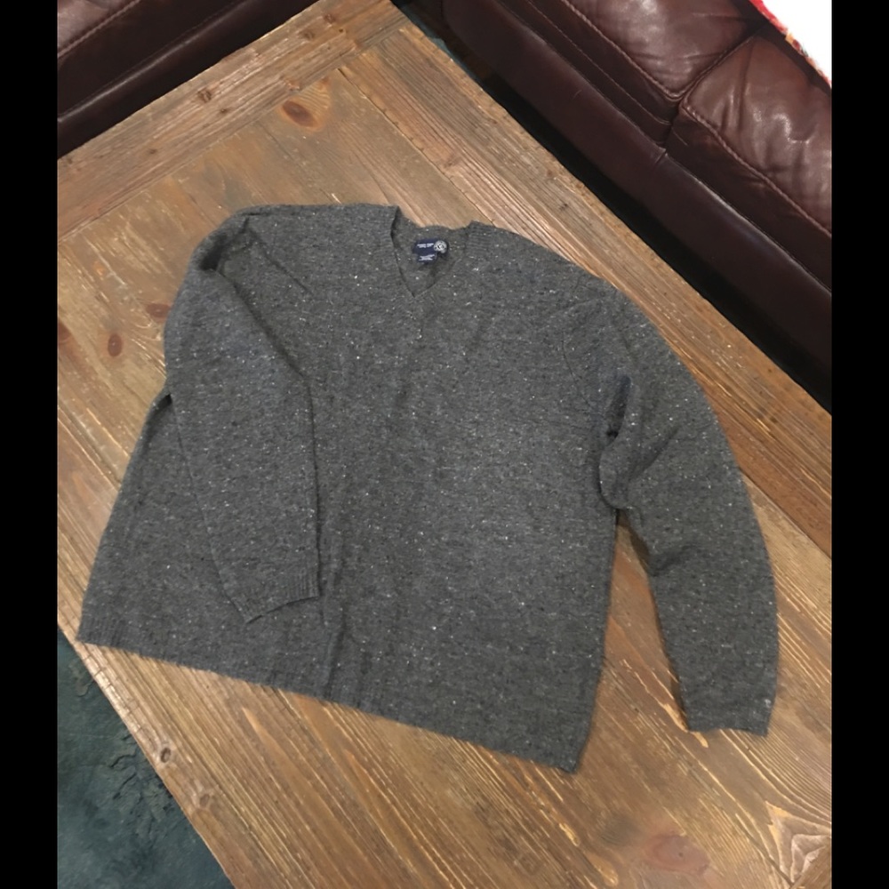 Venezia V-neck Sweater Gray