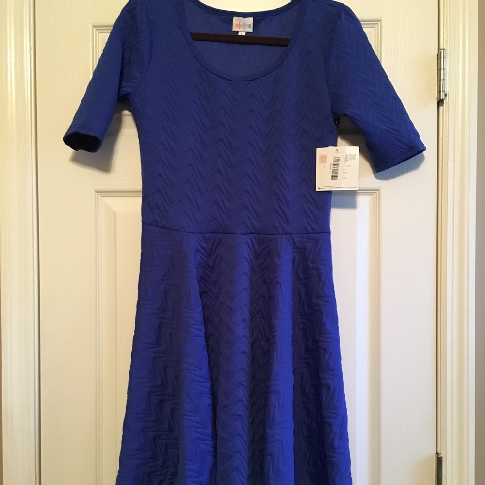 NWT LulaRoe Nicole, Large