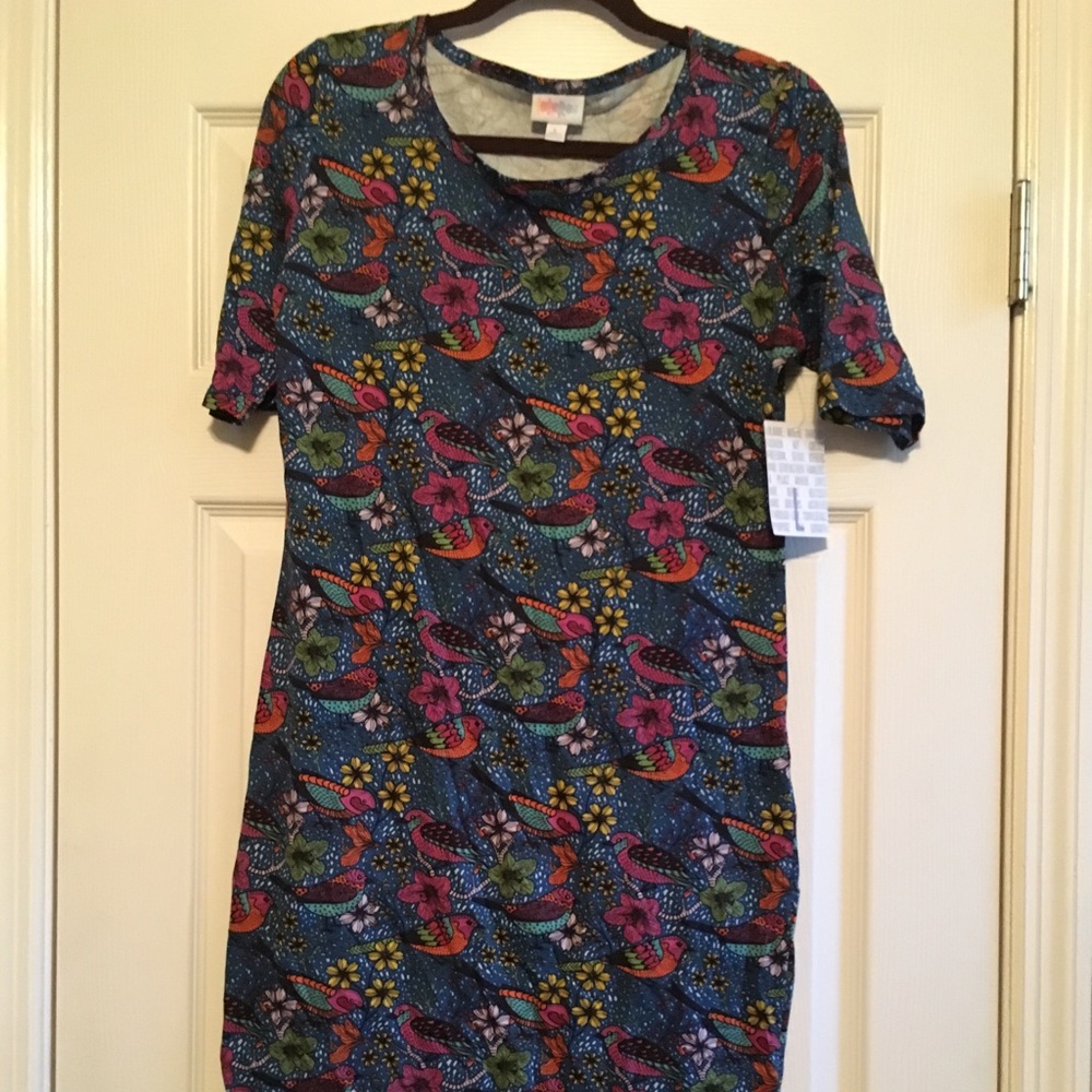 NWT LulaRoe Julia, Large, Birds
