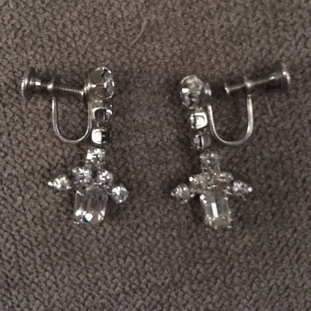 Vintage Screw On Earrings