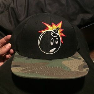 Hundreds SnapBack