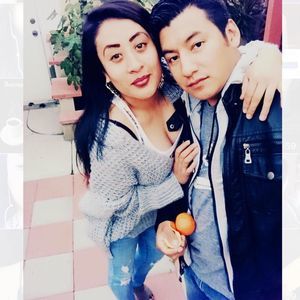 Meet your Posher, Flores