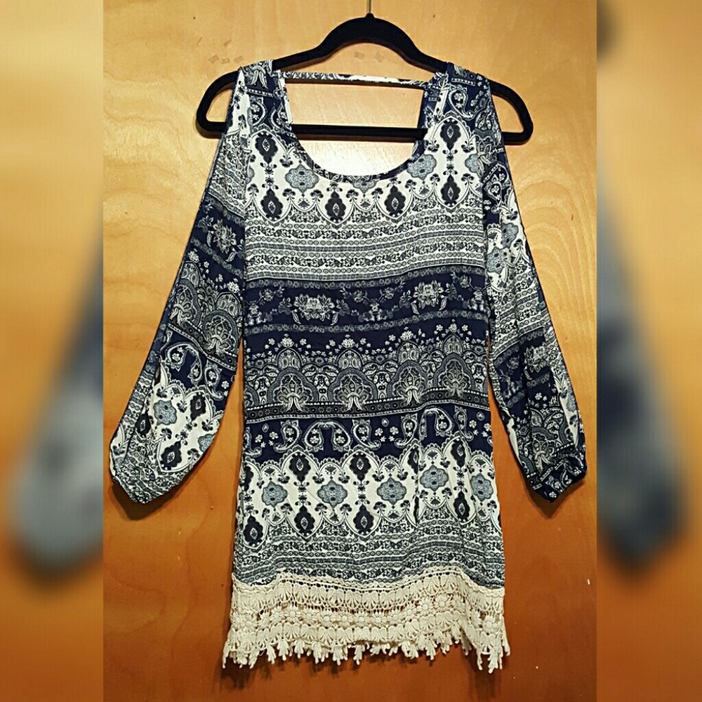 TODAY ONLY 🎉Open Sleeve Lace Trim Silk Dress