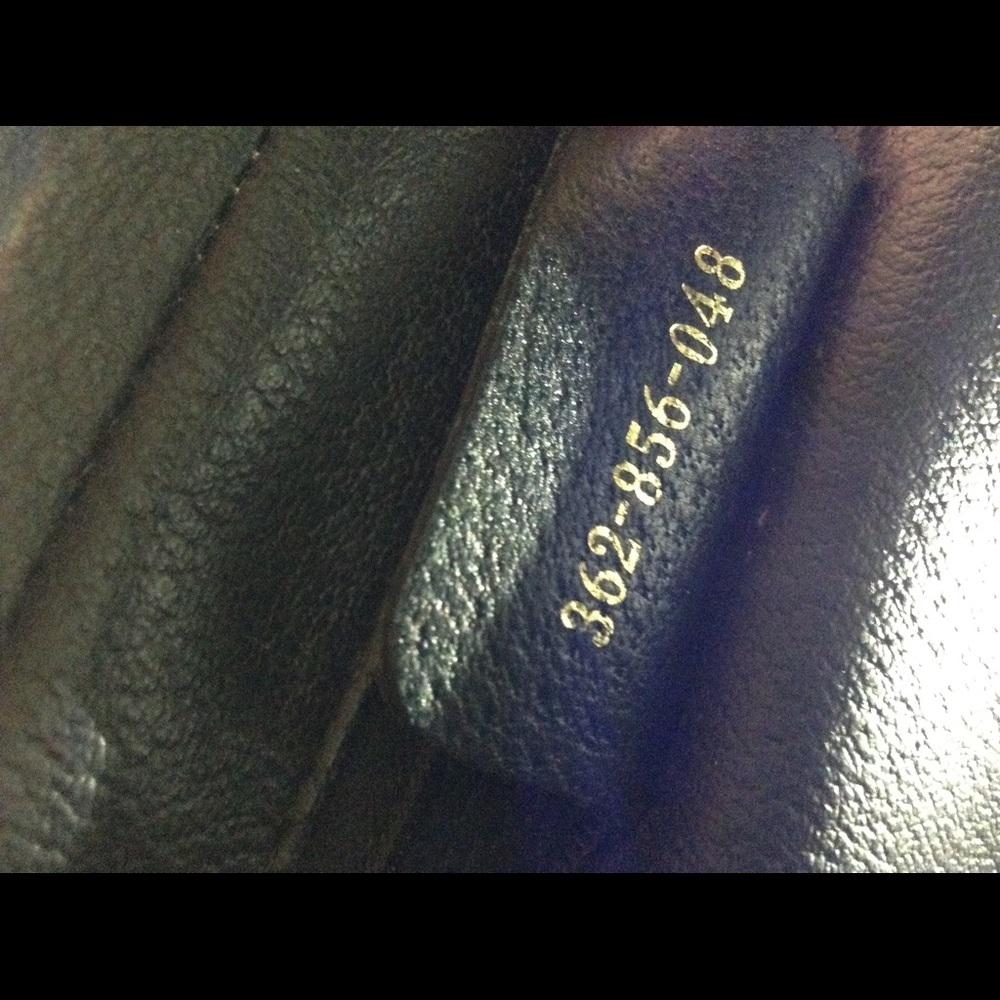 Gucci Shoulder Bag - Picture 5 of 6