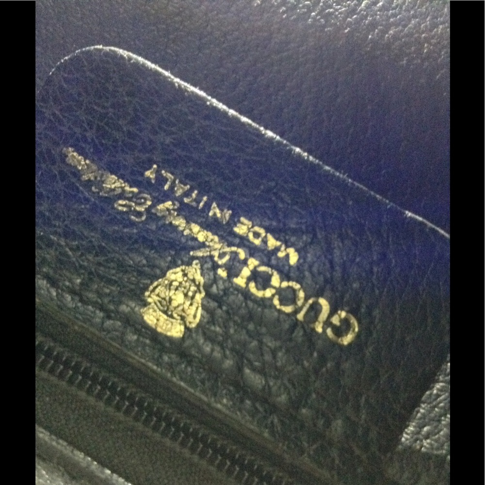 Gucci Shoulder Bag - Picture 6 of 6