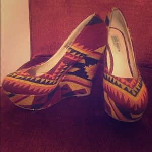 Steve Madden wedges