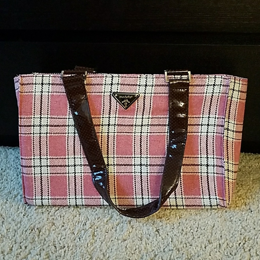 NWOT Modella pink plaid laptop handbag.