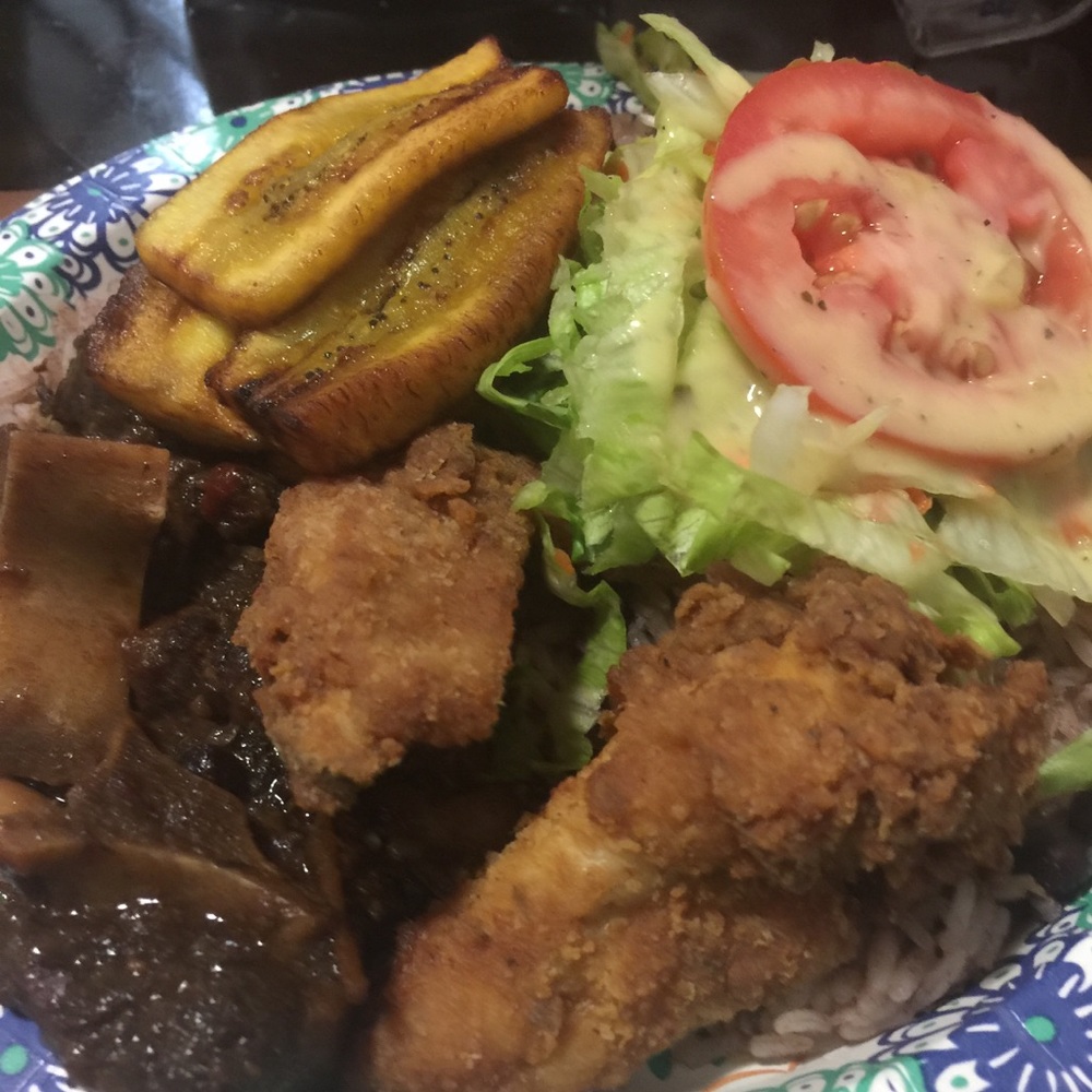 Meet your Posher, Beverly