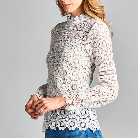The Charlotte Lace Top-1 SMALL LEFT! - Picture 4 of 5
