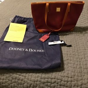 Dooney & Bourke leather Charleston Shopper tote