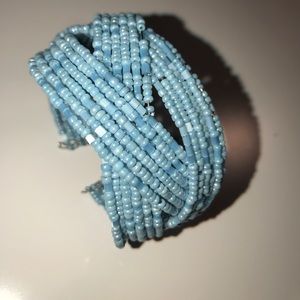 🦋BEAUTIFUL CAROLINA BLUE BEADED BRACELET 🐬