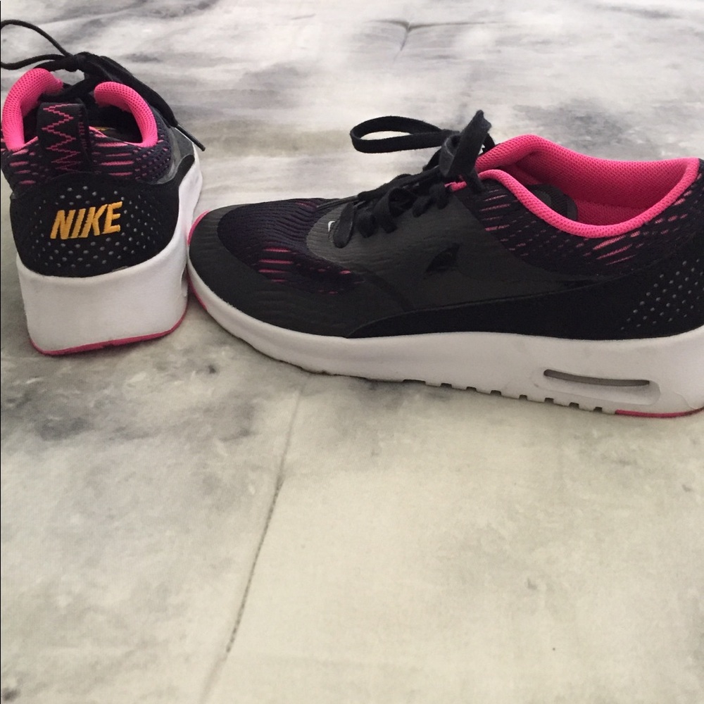 Nike Air Maxes