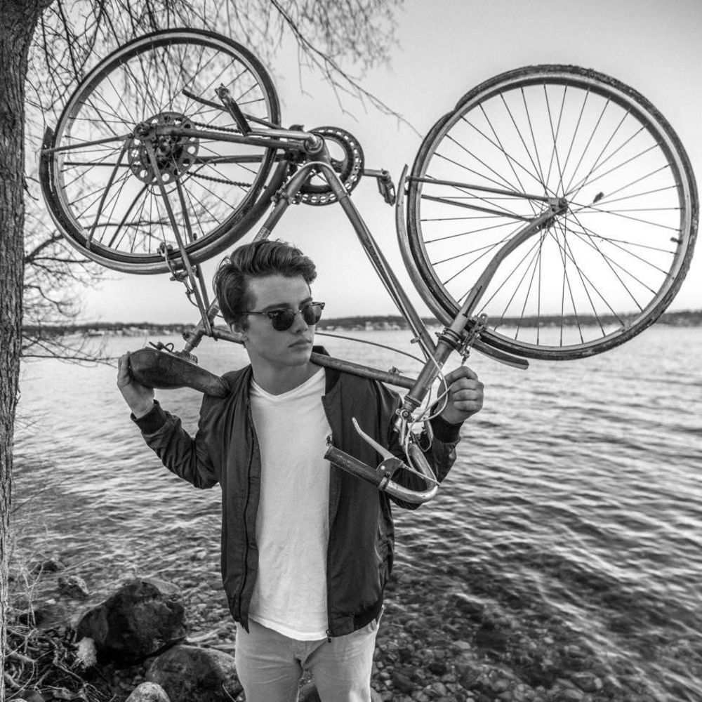 Meet your Posher, Tim