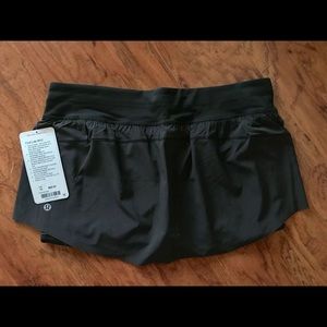 NWT: Lulu Lemon Final Lap Skirt/skort