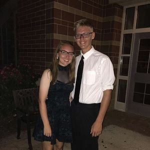 Meet your Posher, Casey