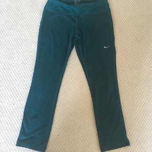 Nike Pro Dri Fit workout capris