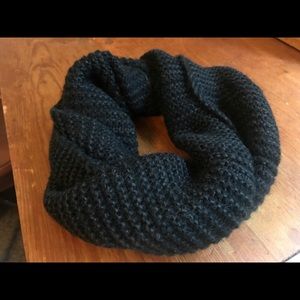 H&M infinity Knit Funnel Scarf