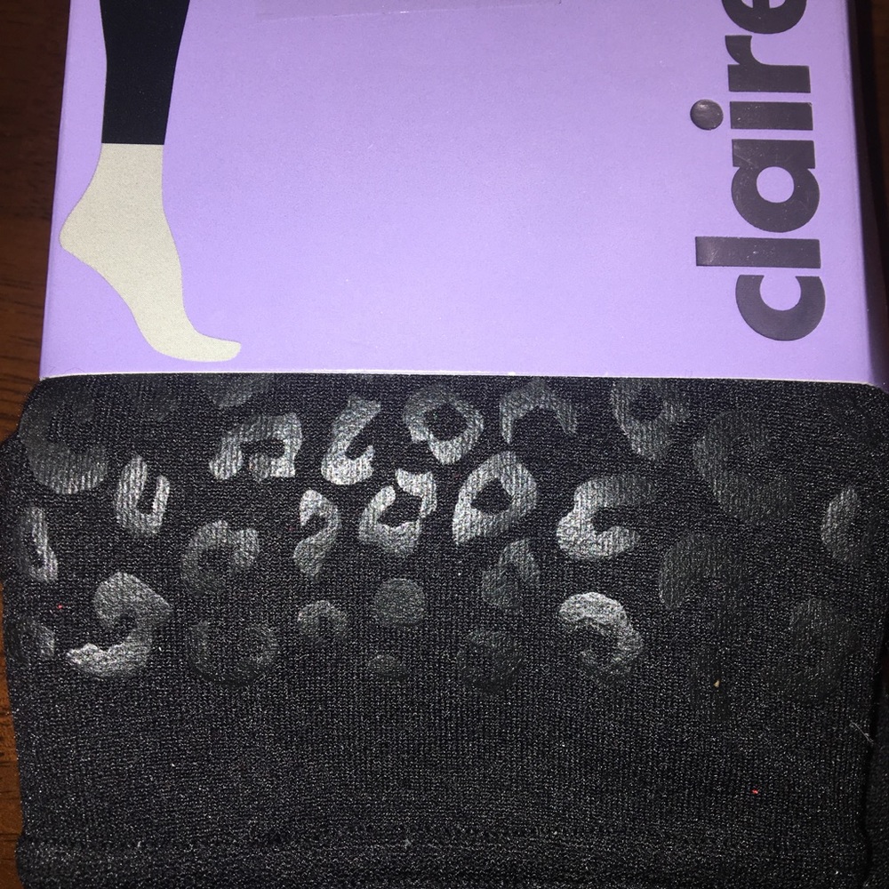 NWT CLAIR'S - two pair of tights and a wallet - Picture 3 of 6