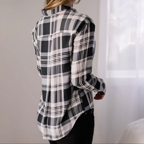 North Fork Plaid Blouse - Picture 3 of 7