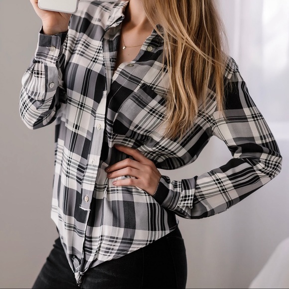 North Fork Plaid Blouse - Picture 7 of 7