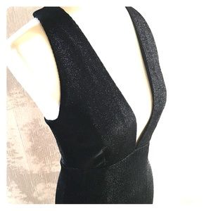 🚫SOLD🚫 Black metallic full length dress