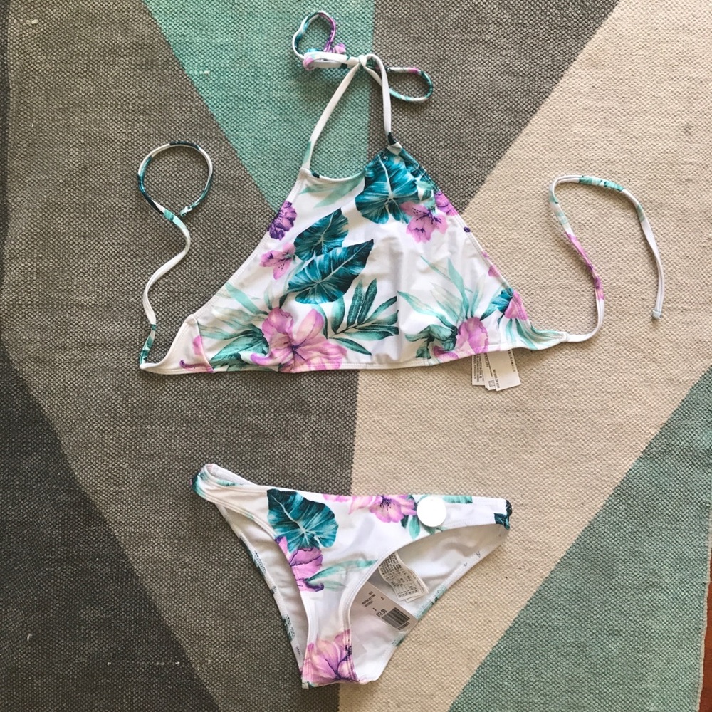 Forever 21 purple floral high neck bikini NWT