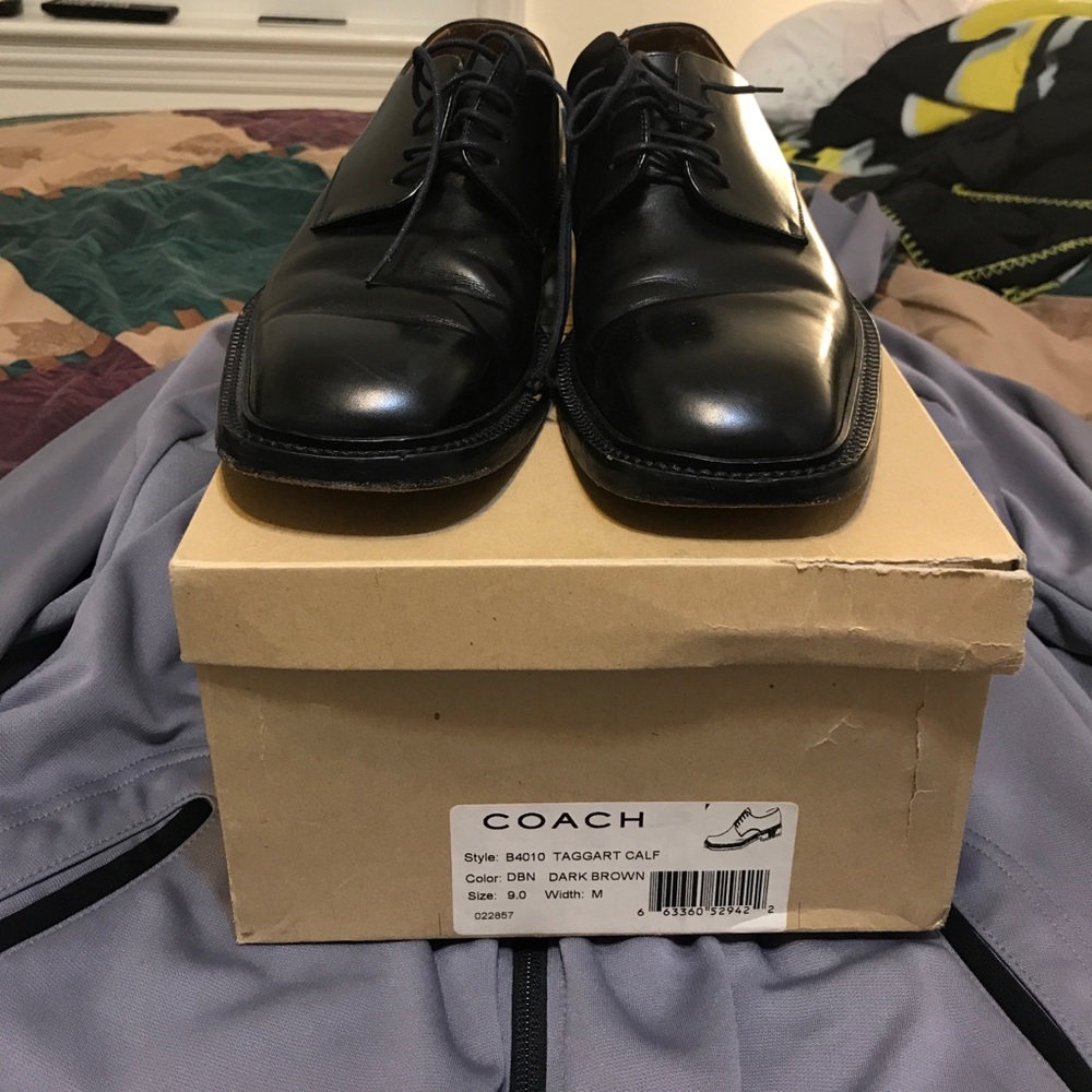 Coach Men dress shoes