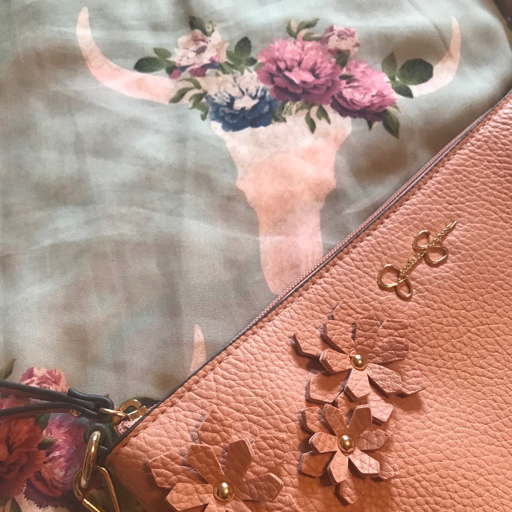  Authentic Jessica Simpson Crossbody Clutch 