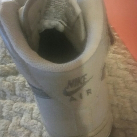 Nike Airforce1 - Picture 3 of 3