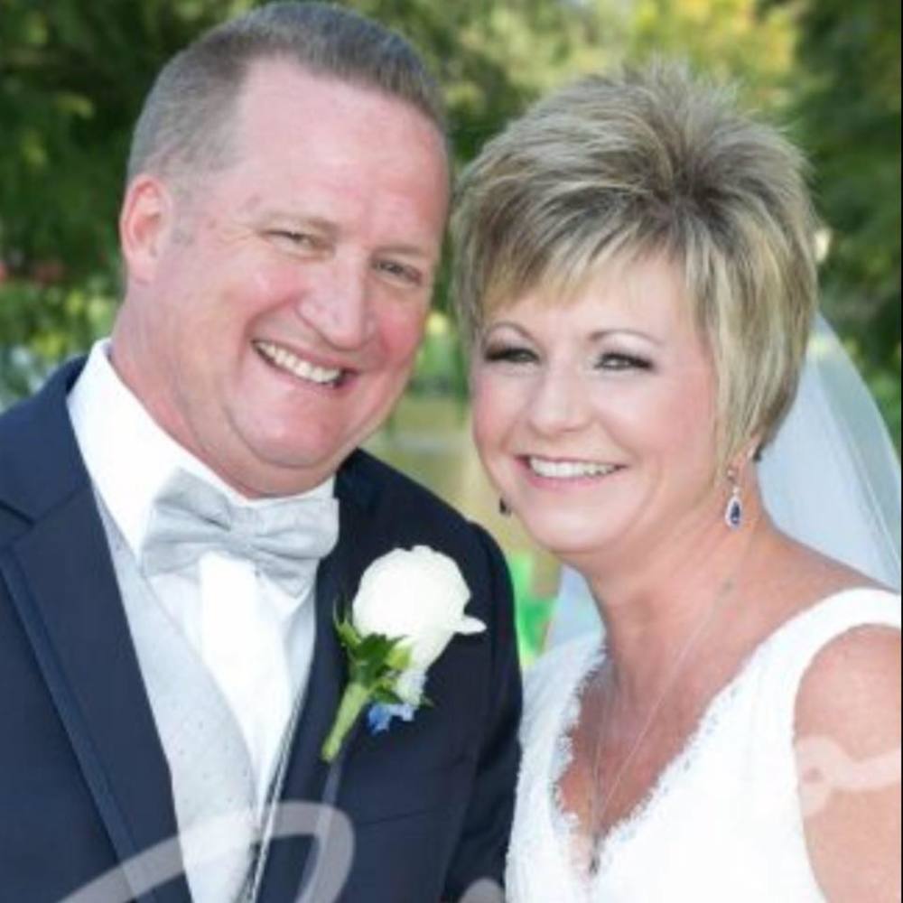 Meet your Posher, Laurell