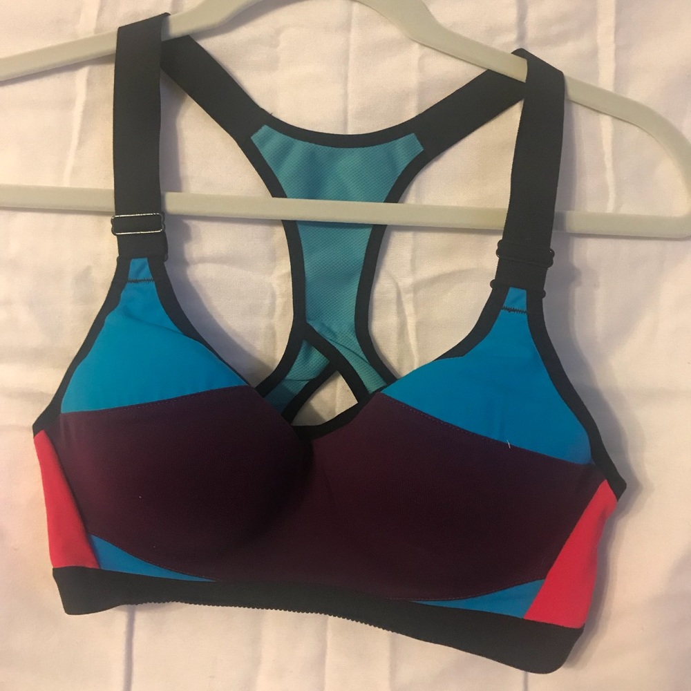 Victoria’s Secret Sports bra