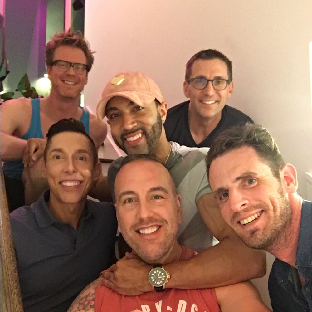 Meet your Posher, Gregory