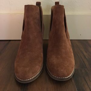 Lucky Brand Yoniana bootie in chipmunk suede