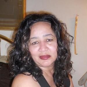 Meet your Posher, Bobbi