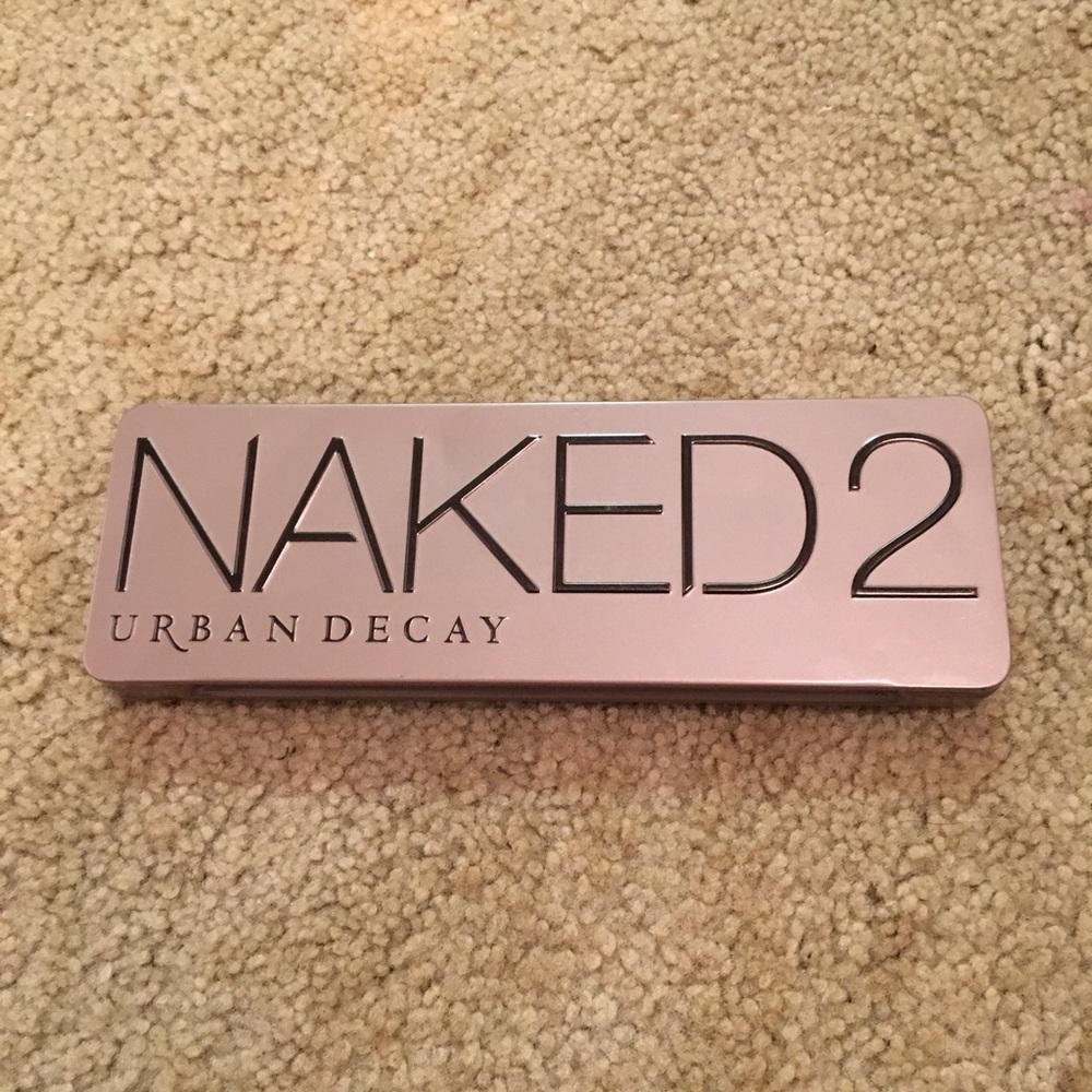 Urban decay naked 2 palette