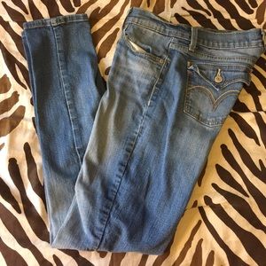 Levi’s Too Superlow 524 Jeans Size 7M Levi’s Too Superlow 524 Jeans Size 7M